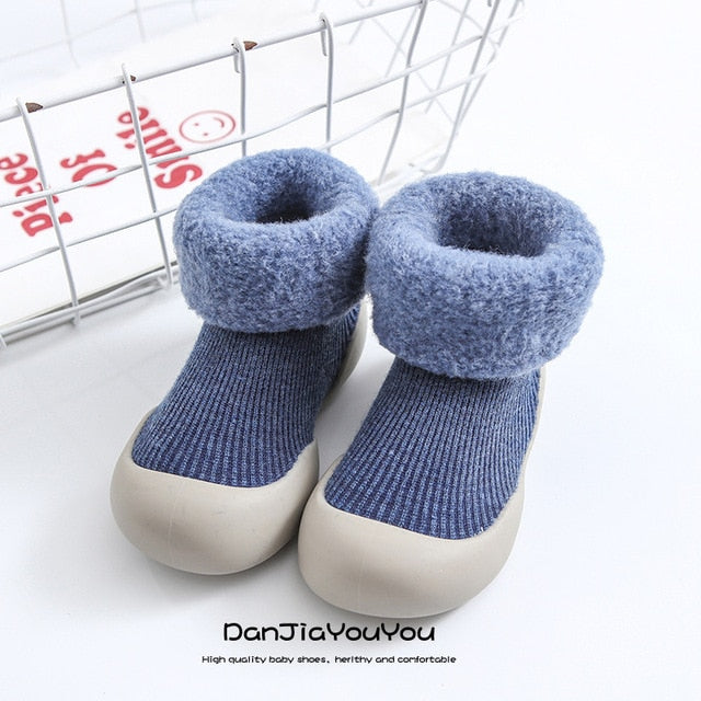 Sock shoes online for kids